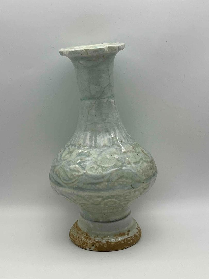 北宋時代　青白磁 纏枝貼花牡丹文菱口瓶 湖田窯花瓶 影青 花入れ(B-88)