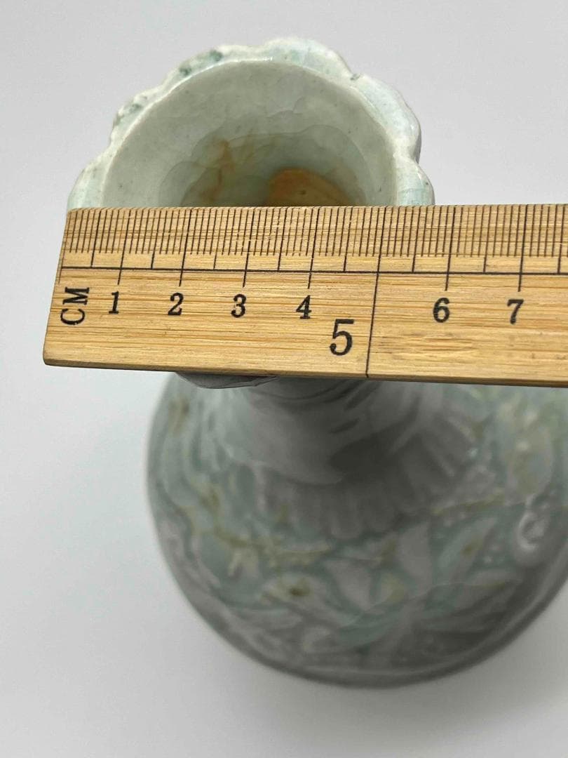 北宋時代　青白磁 纏枝貼花牡丹文菱口瓶 湖田窯花瓶 影青 花入れ(B-88)