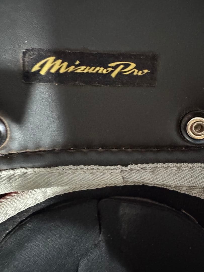 ミズノプロ　キャッチャー防具　キャッチャー　キャッチャーレガース 赤