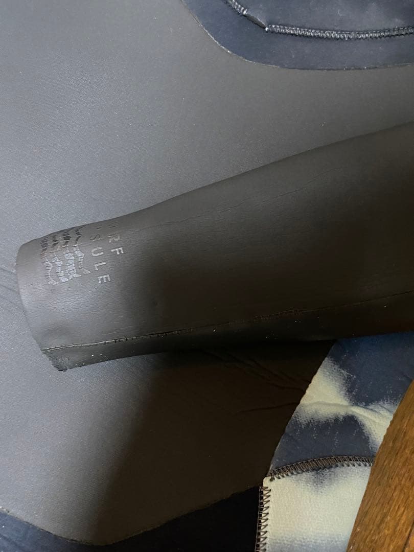 Billabong セミドライ　ウェットスーツ ネイビー/ブルー　レディース