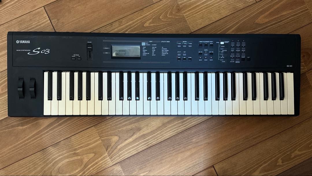 Yamaha S03 シンセサイザー 61鍵（付属品多数）