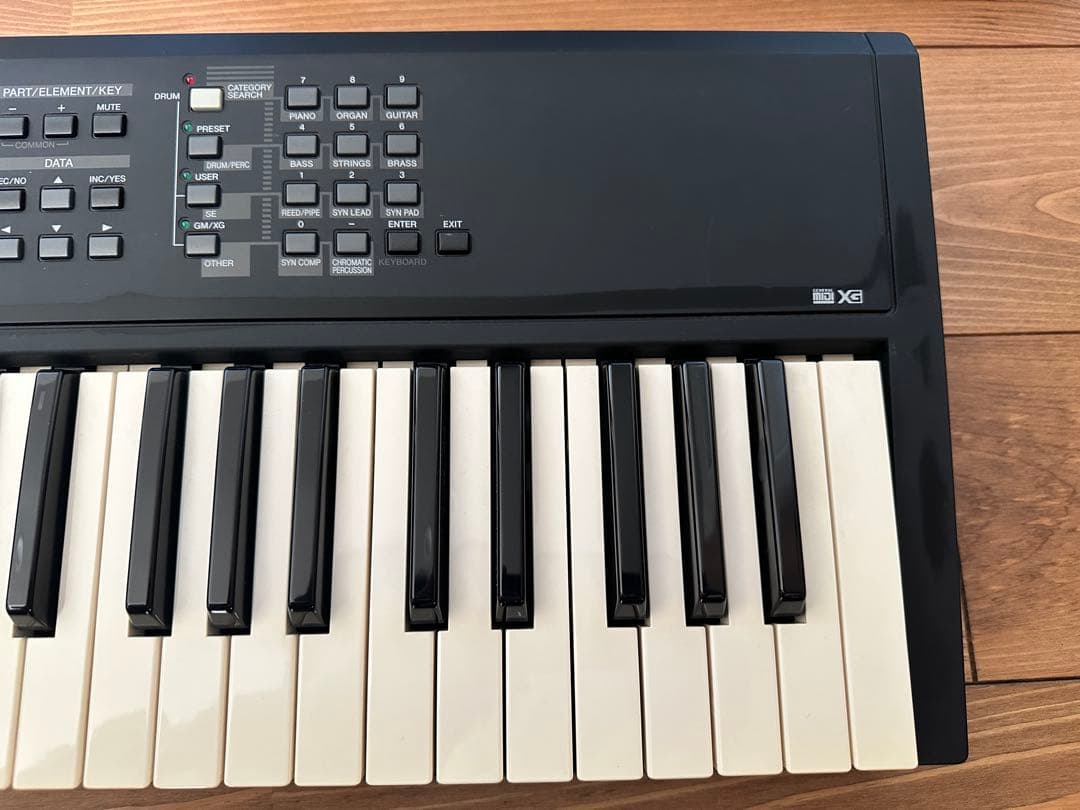 Yamaha S03 シンセサイザー 61鍵（付属品多数）