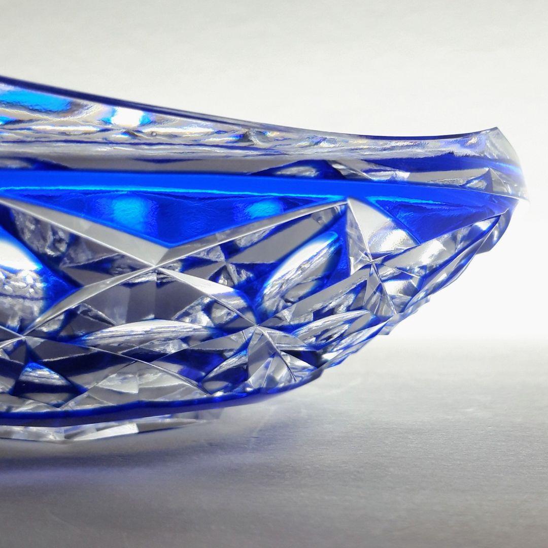 江戸切子　瑠璃色被せクリスタル　 　　　飾 中皿　【 黒川 昭男 作品 】