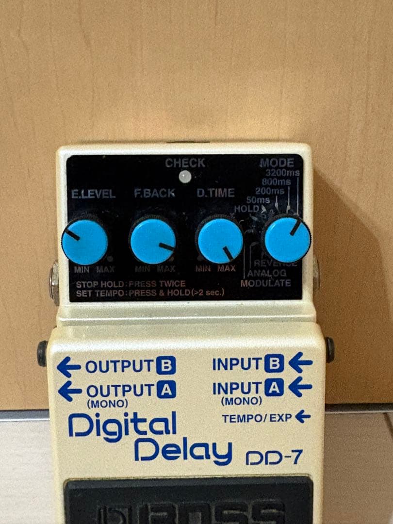 BOSS DD-7 デジタルディレイ　ギター　エフェクター　動作品