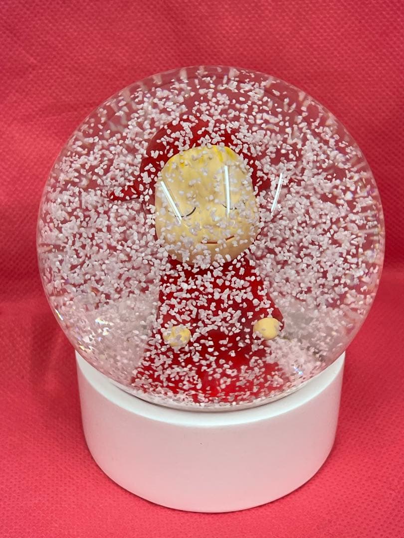 ☆ 奈良美智スノードーム(赤) 『Little Wanderer 』☆