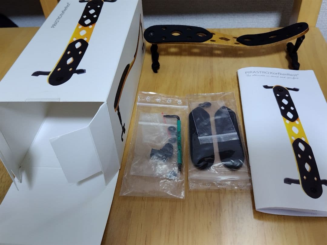 ヴァイオリン肩当て　ピラストロ　コルフカーレスト