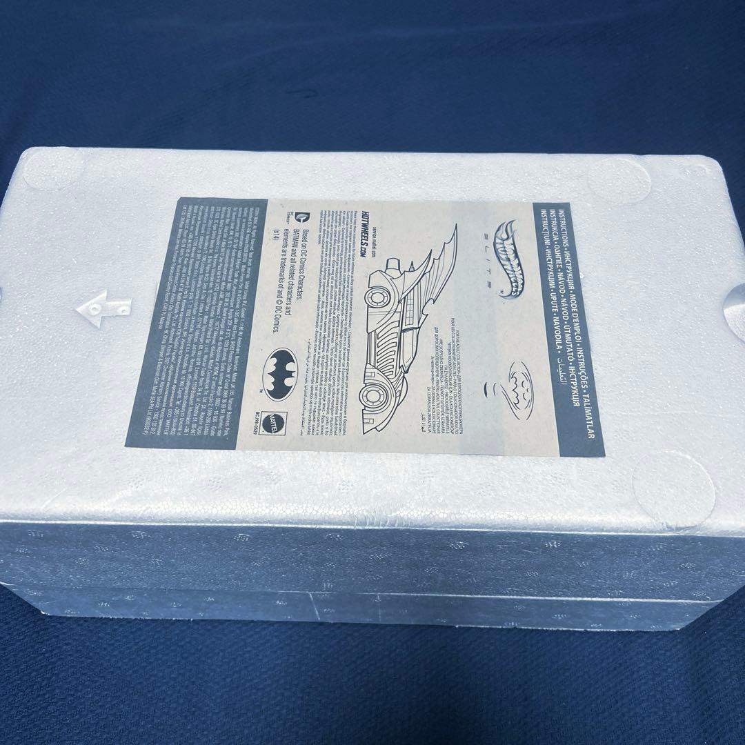 ホットウィール エイリート バットマン フォーエバー バットモービル 1/18