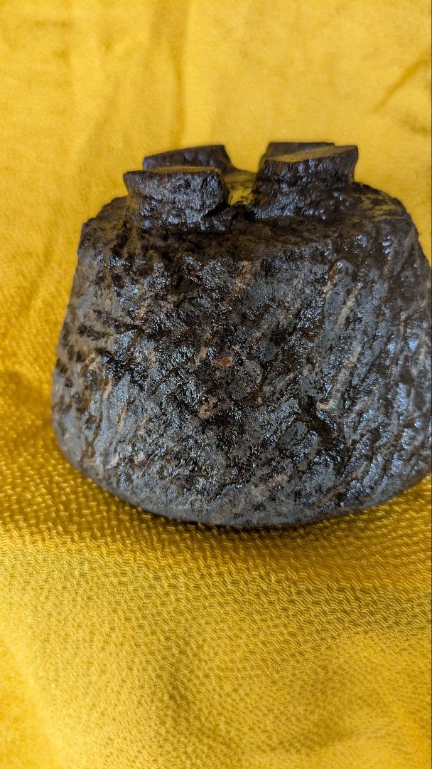 石彫茶碗、漆石茶碗、安山岩茶碗、漆器茶碗、 石を彫刻した茶碗、漆石の器、倉田作品