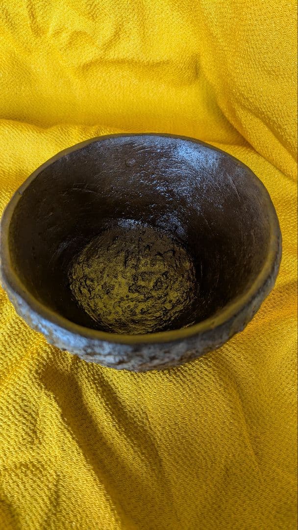 石彫茶碗、漆石茶碗、安山岩茶碗、漆器茶碗、 石を彫刻した茶碗、漆石の器、倉田作品