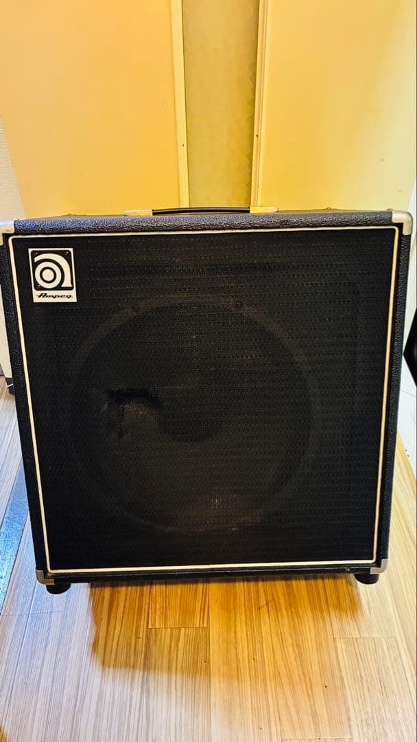 Ampeg BA-115 旧型 ベースアンプ 通電音出しOK
