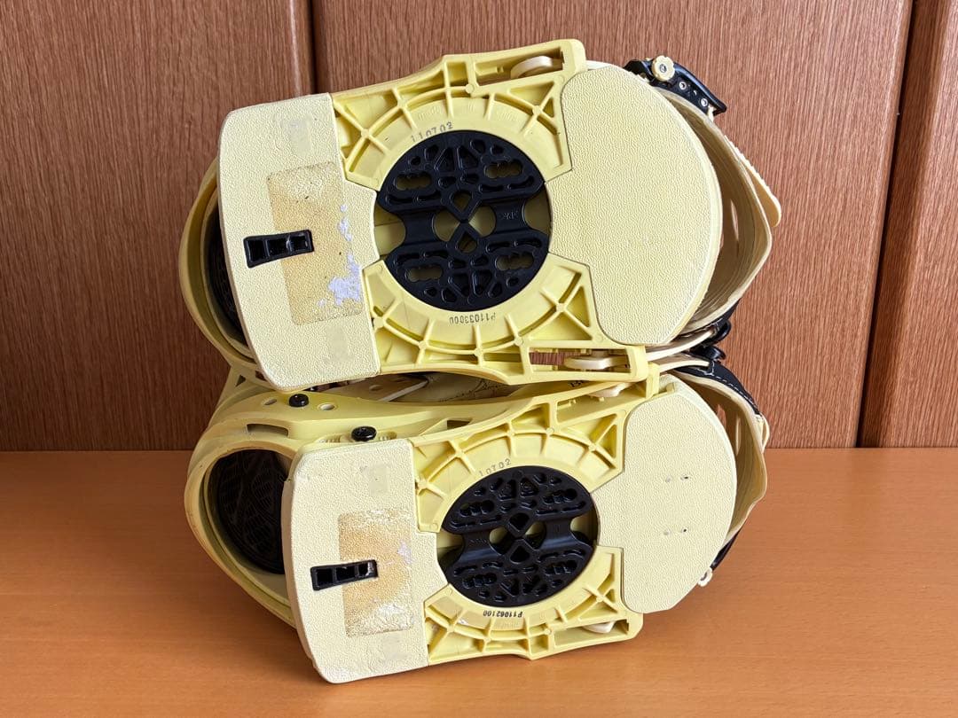 バートンBURTONバインディング【マラビータ（メンズS）】イエロー