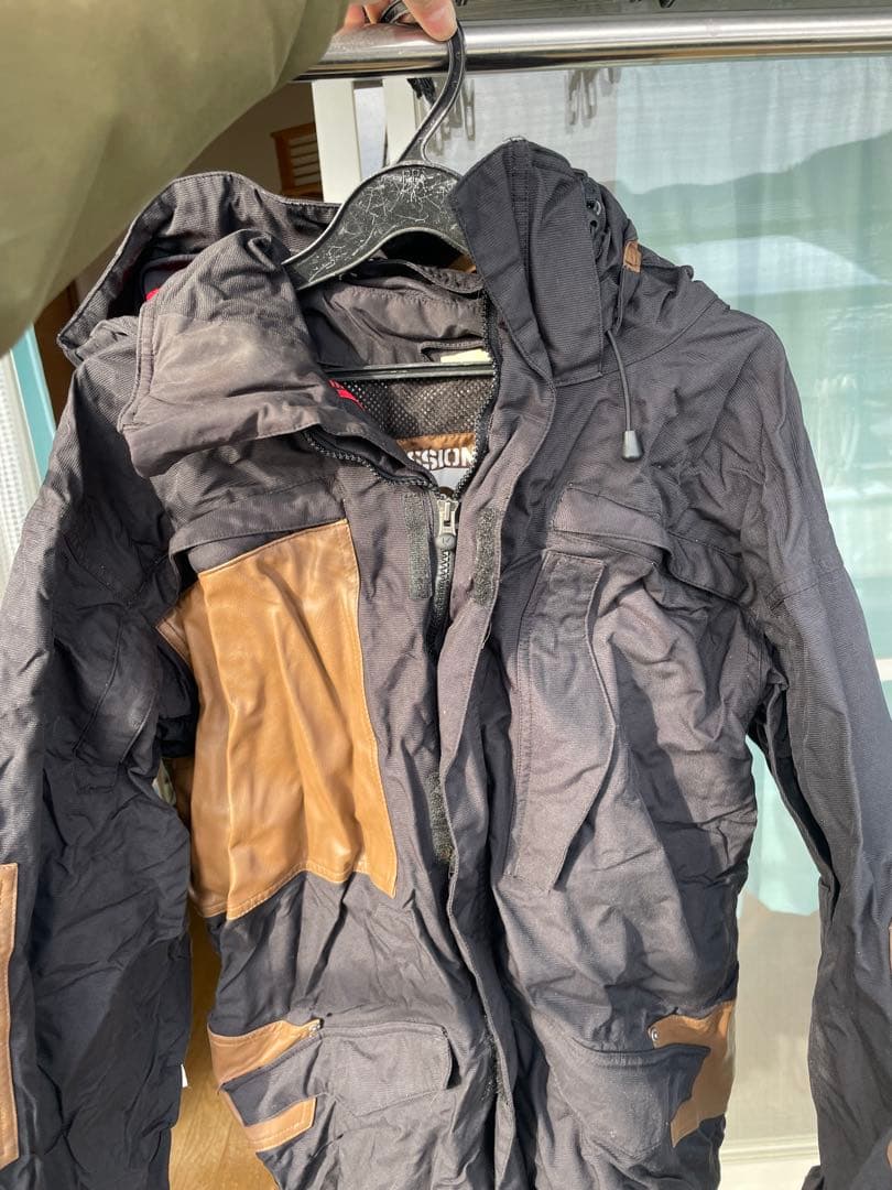 Mission Six ウェア スノボー