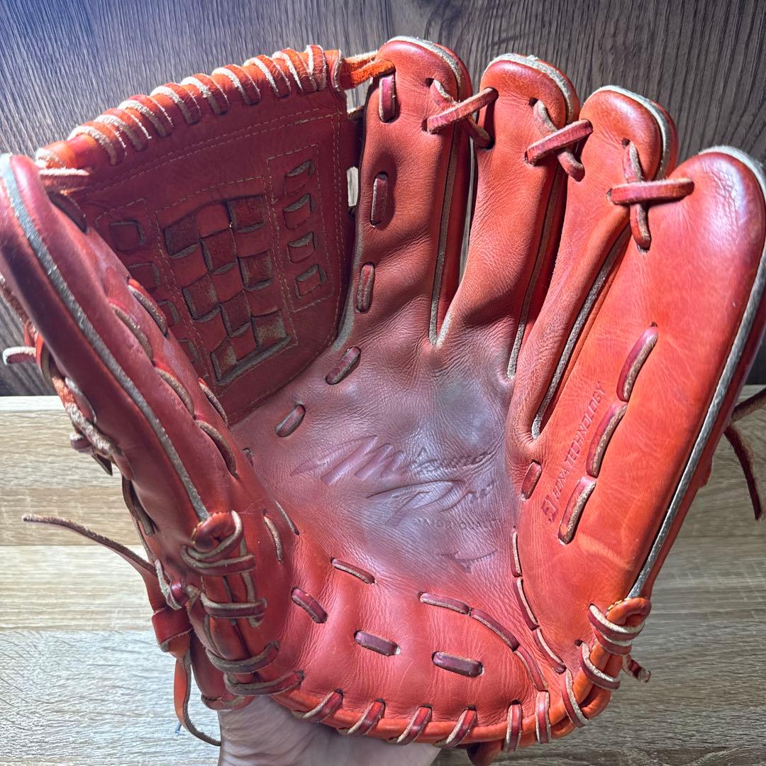 ミズノプロ内野兼投手