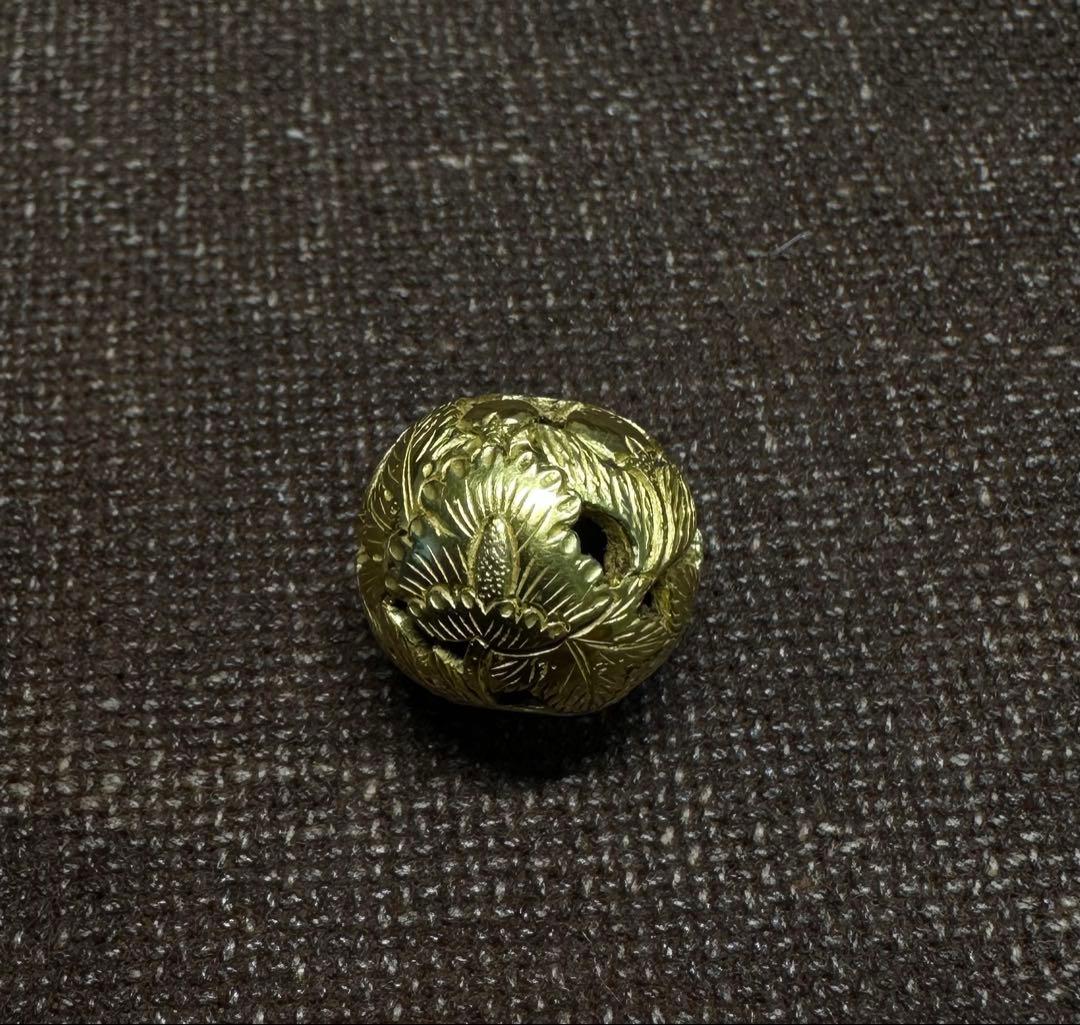 金緒締　緒締　玉　金工　工芸品　江戸　骨董古美術