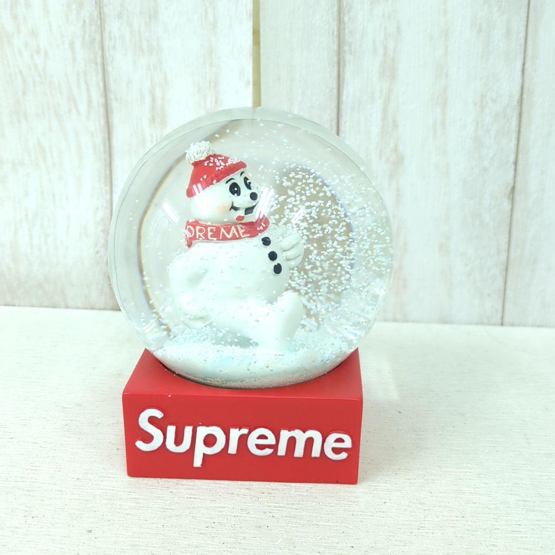 シュプリーム スノーマン スノードーム man globe