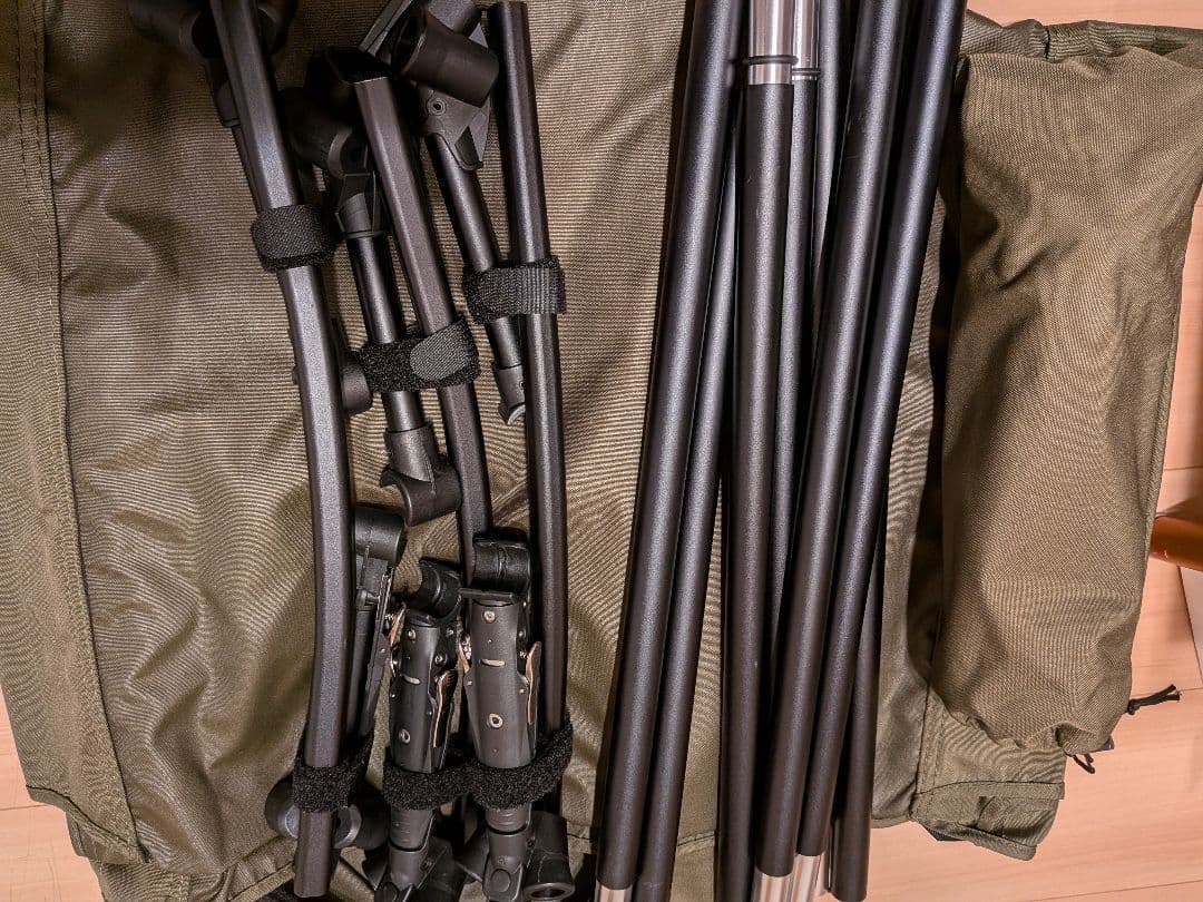 VENTLAX 2WAY アジャスタブル コット (オリーブグリーン)