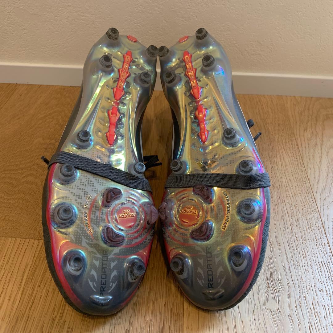 アディダス　プレデター　サッカースパイク