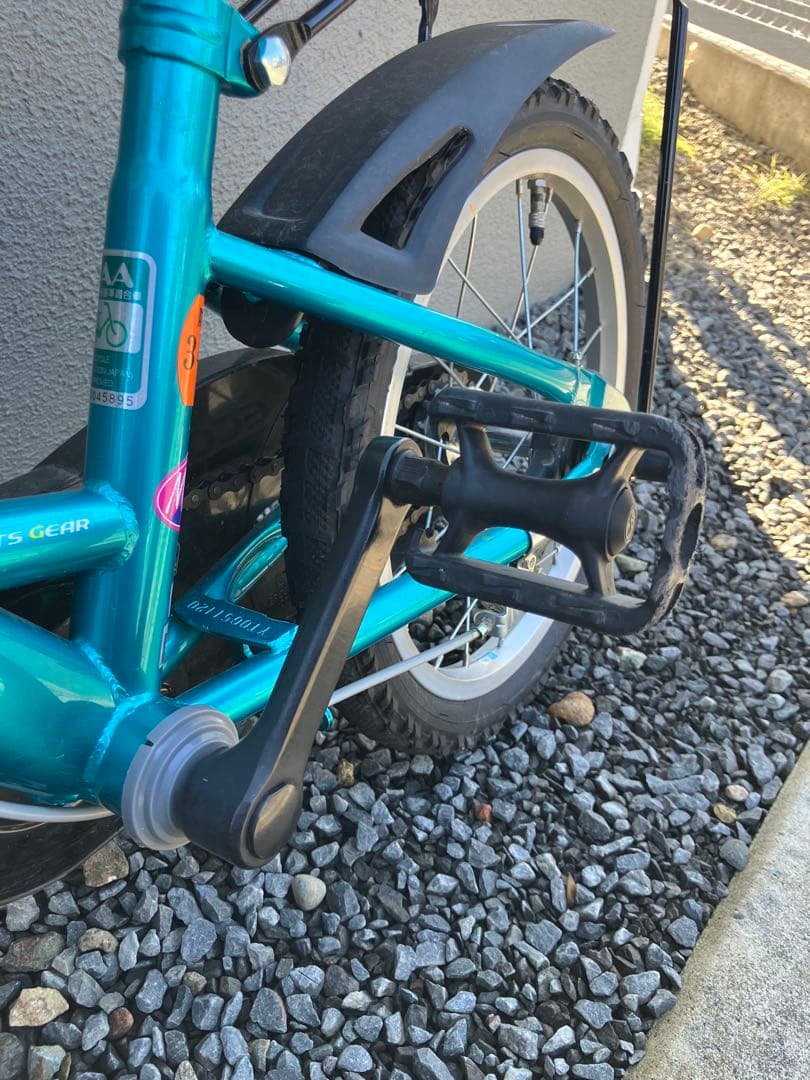 【福島県福島市引渡し希望】 BRIDGESTONE 16インチグリーン&ブラック