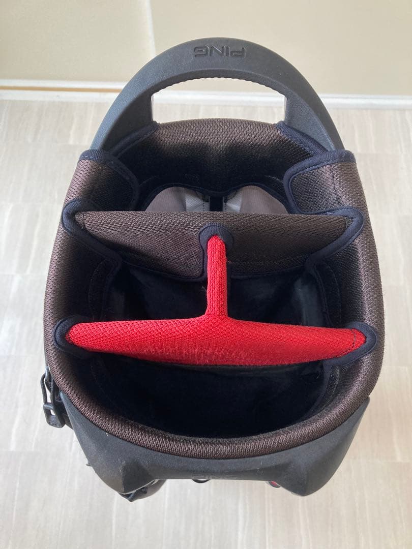PING 4Series スタンド式ゴルフバッグ(中古品)