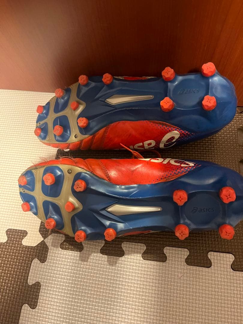 【販売終了】asicsDS LIGHT サッカースパイク