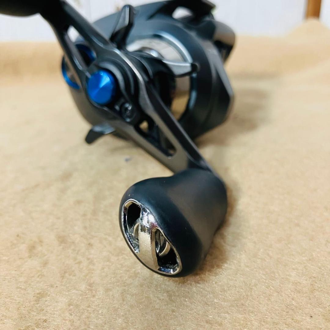 美品 SHIMANO SLX DC 70HG 04179 シマノ ベイトリール