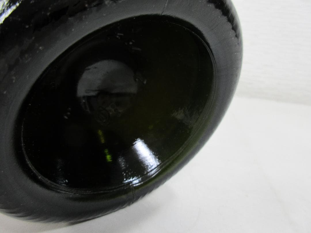 希少・モエ・エ・シャンドン シャンパーニュ・ドン・ペリニョン 1980