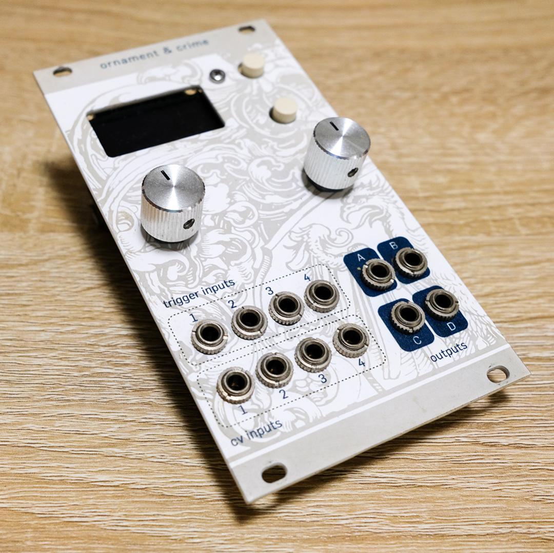 ornament & crime モジュラーシンセ