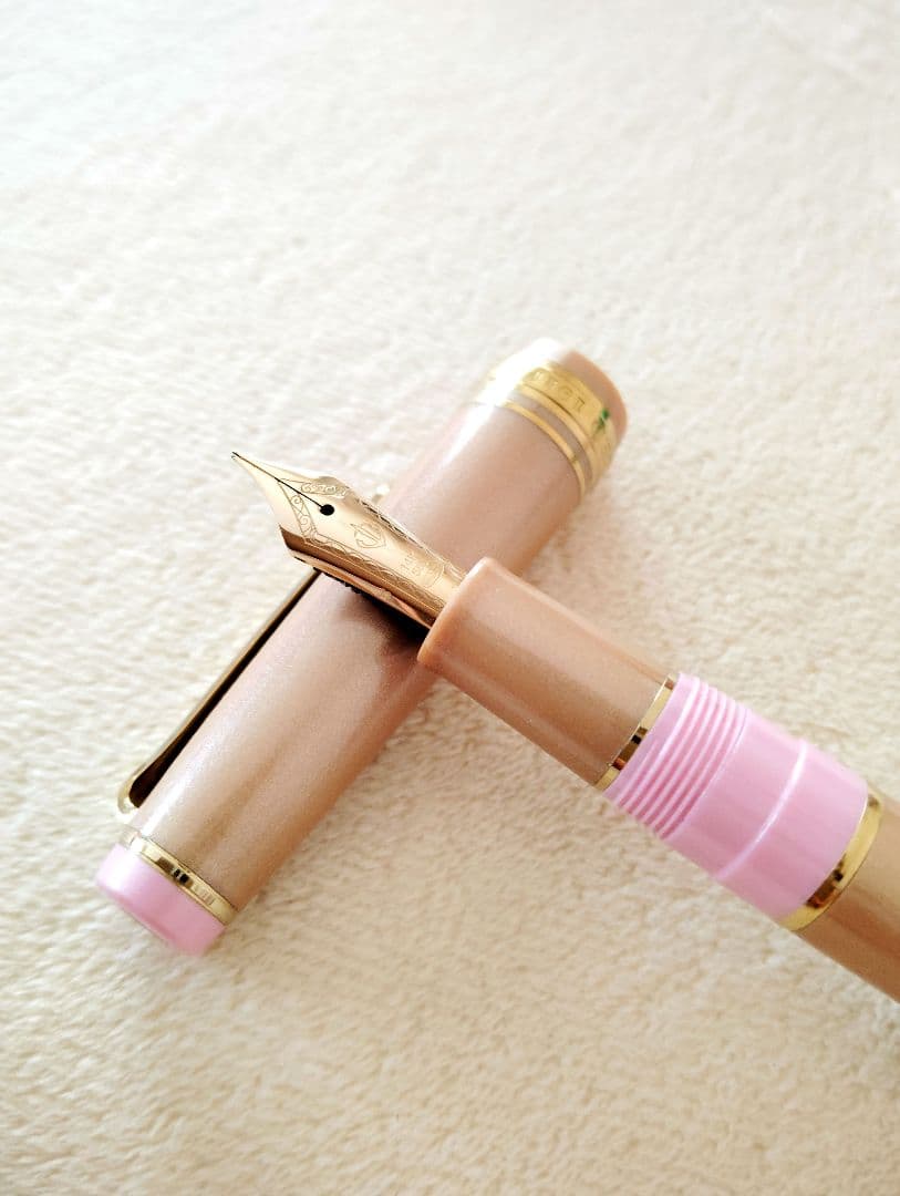 【希少】松坂屋名古屋店限定 ビコロール セーラー万年筆 ピンク プロギアスリム