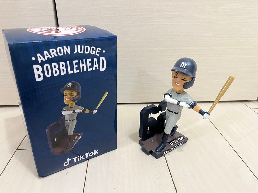 t*u様 アーロン・ジャッジ　ボブルヘッド 62本塁打記念　 ヤンキースタジアム