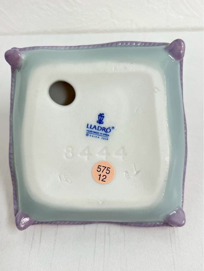 LLADROカエル オブジェ 陶器 置物 No.8444 王冠 蓮座 スペイン製