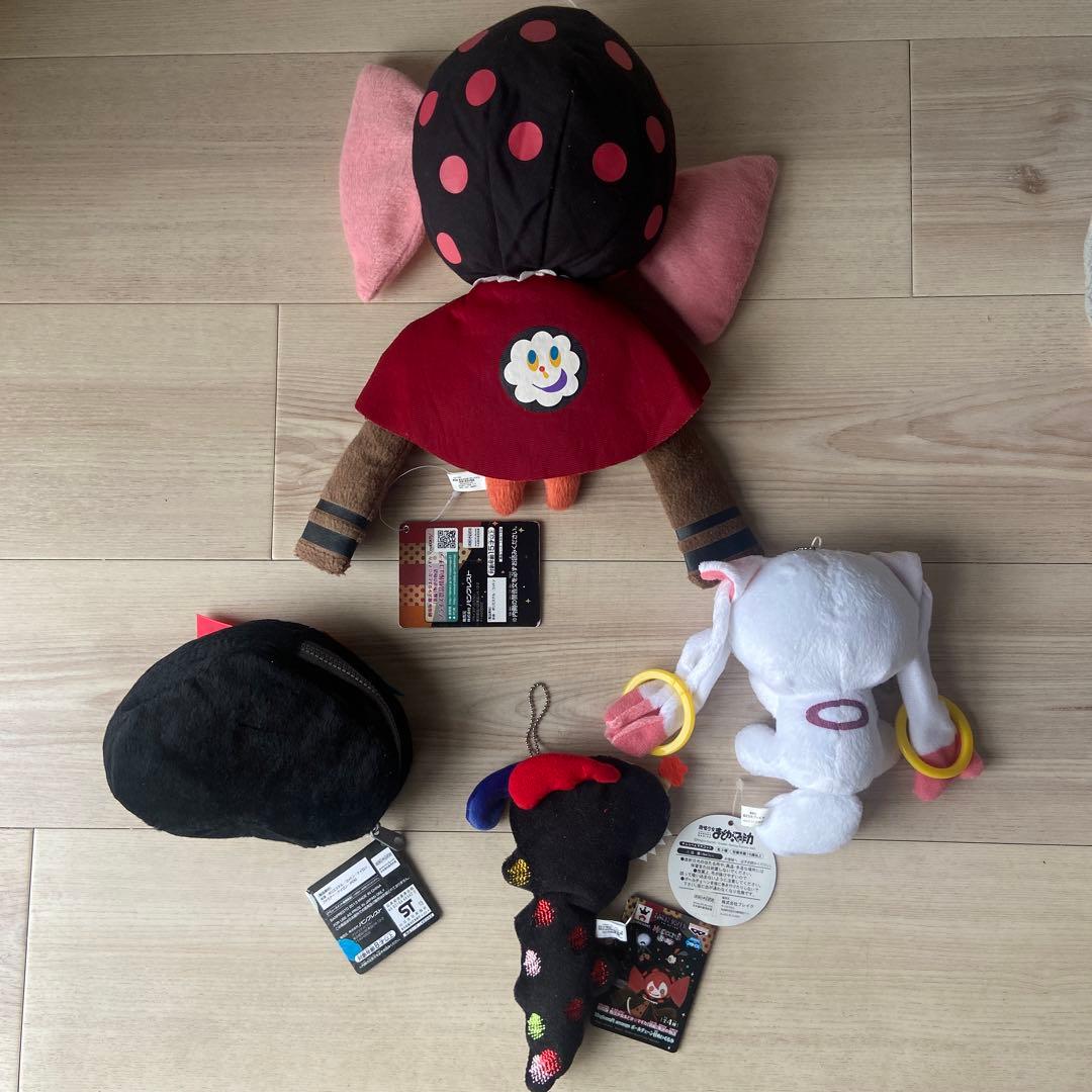 魔法少女まどかマギカ　ぬいぐるみセット　タグ付き　べべ　キュウベイ　ポーチ
