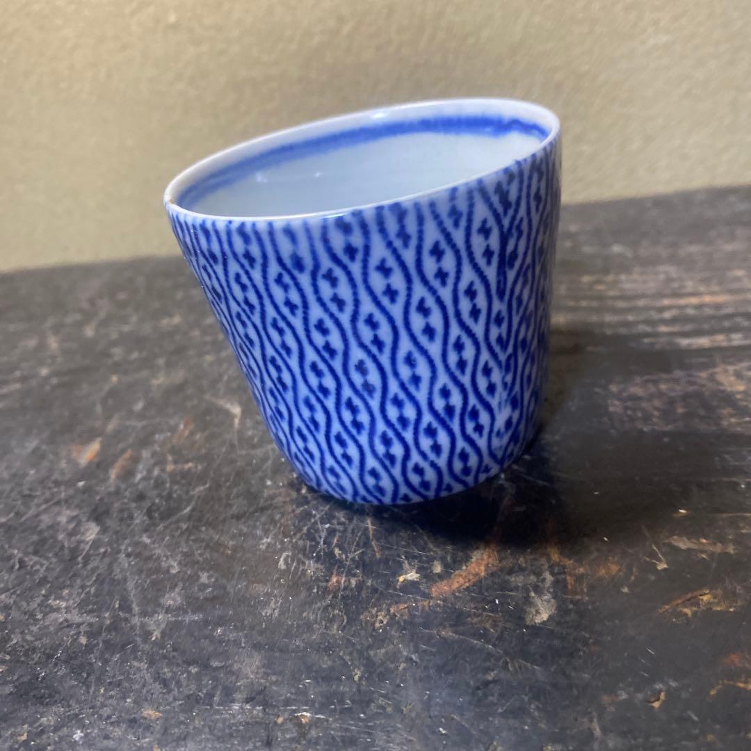 青と白の波模様 お猪口6cm5.5cm