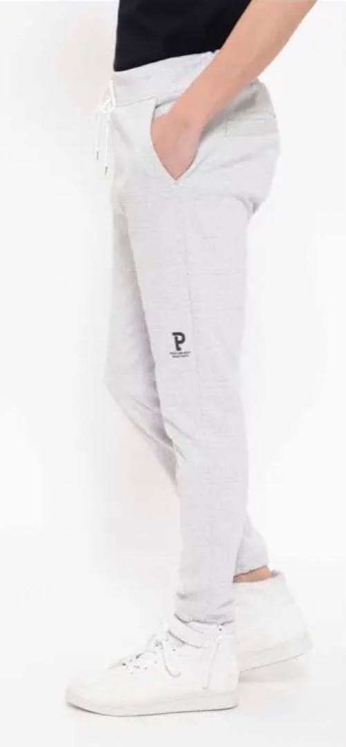 美品　2023年モデル　パーリーゲイツ　ジョガーパンツ　サイズ4