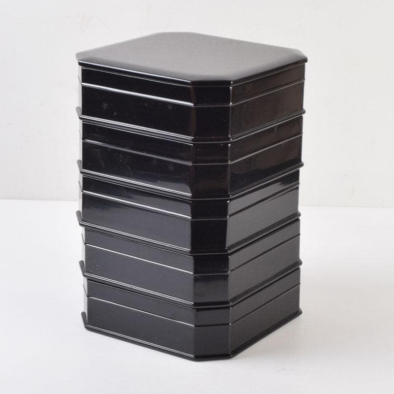 めるり 　塗師　海田宗恵造　真塗　縁高重　五段重　共箱　V　8789A