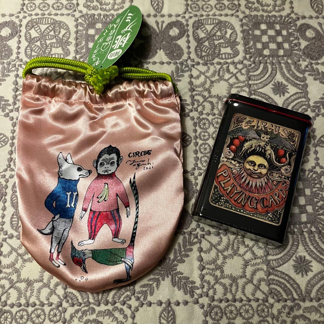 ヒグチユウコ　サーカス　グッズセット　バッグ　サーカスツリー　缶入りポストカード