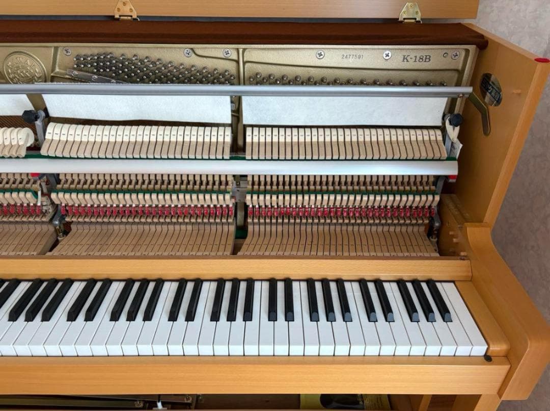 2月1日の朝に削除します　値下げ無し　カワイ　ピアノ　KAWAI K-18B