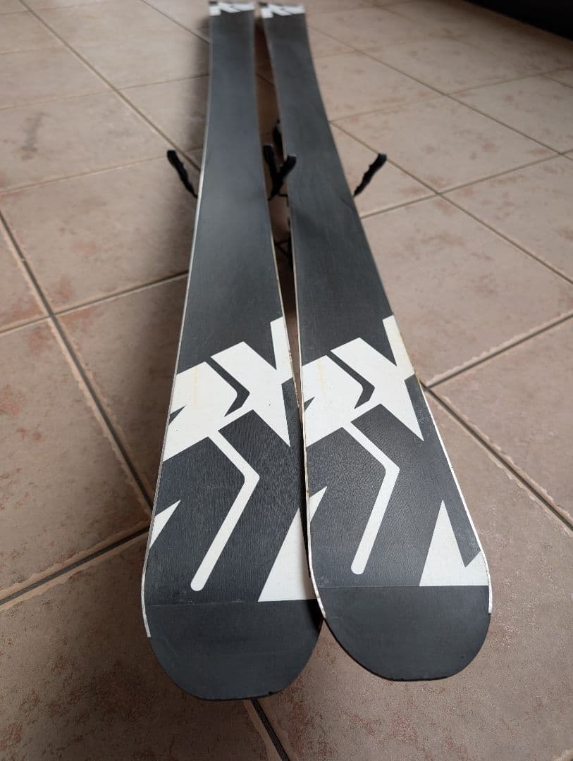 YT-MWK ロシニョール＆K2 スキー板 2点ホワイト/レッド