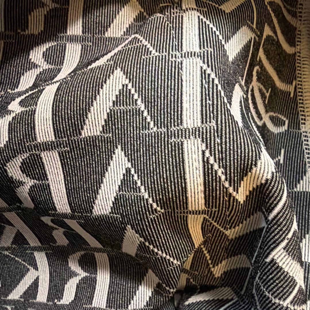 MARK&LONA マークアンドロナ ストレッチ パンツ ロゴ総柄グレー50