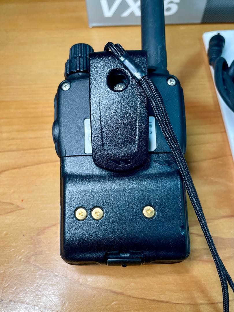 N*5様 VX-6 サブマージブルトランシーバー