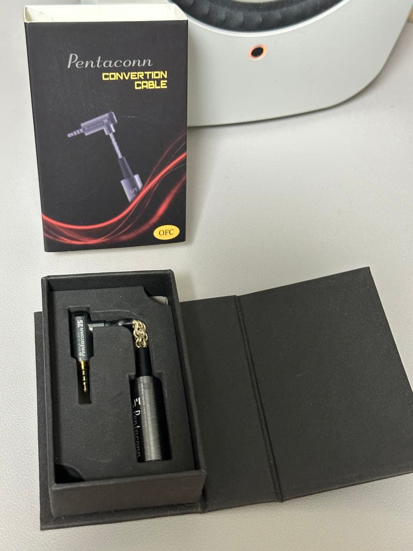 Pentaconn Φ2.5PLUG－Φ4.4JACK変換アダプター