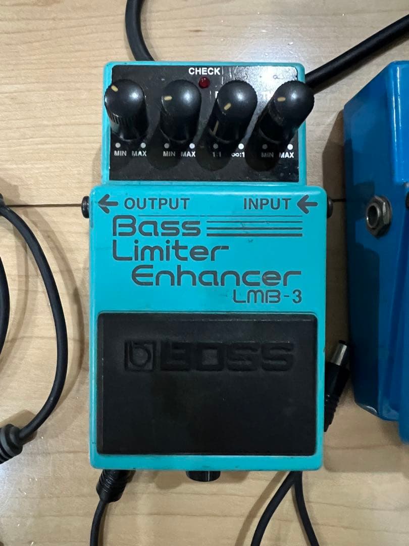 ギター BOSS LMB-3 & CS-1 & CE-2B & PSM-5