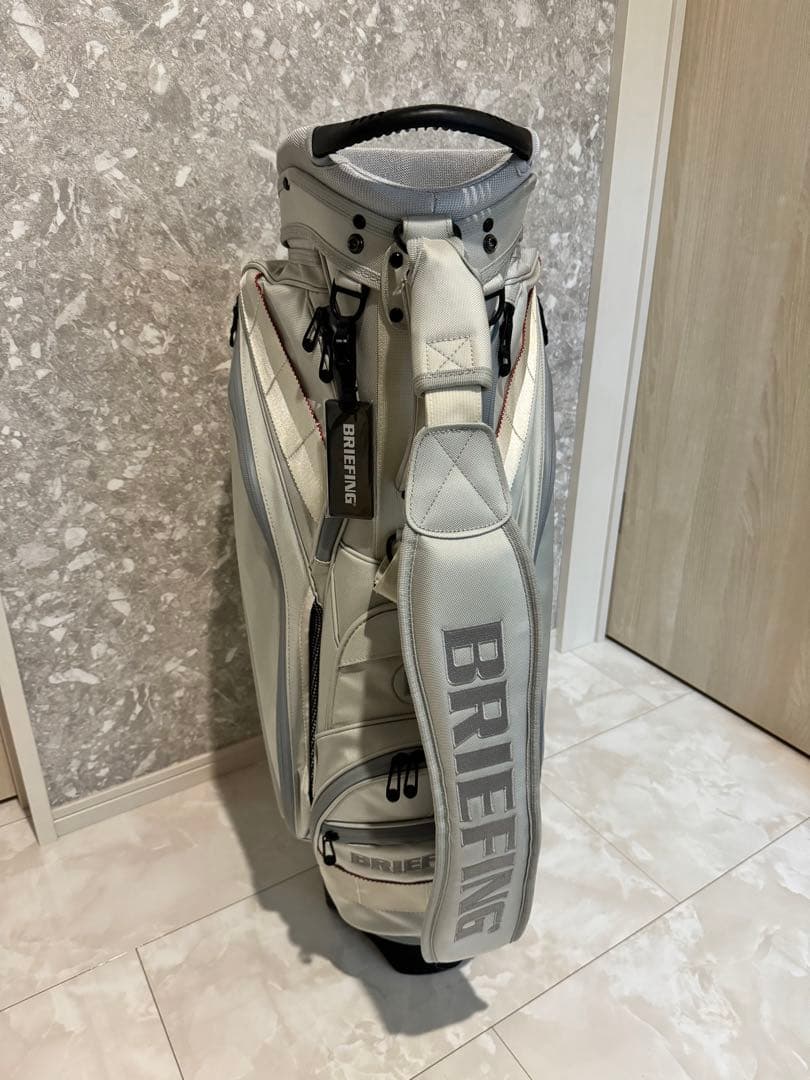 ブリーフィングキャディーバックCR-10★ ツアーモデル超美品★