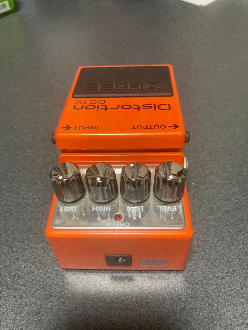 BOSS DS-1X ディストーションペダル