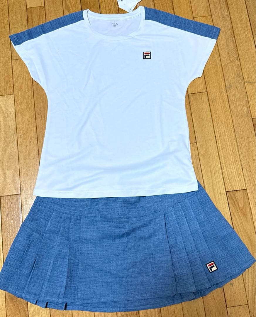 【新品・未使用】FILA フィラ　テニスウェア　セットアップ　美品