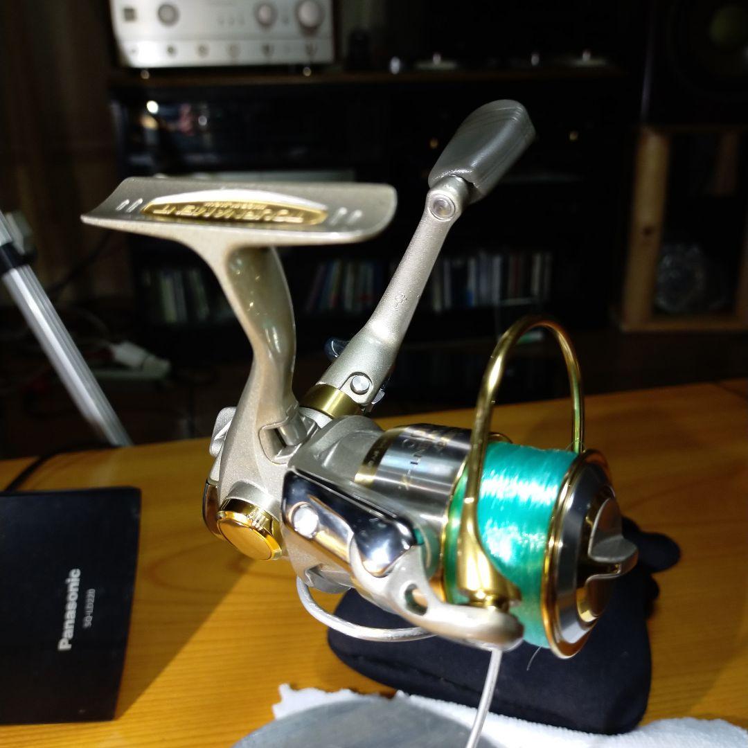 ＤＡＩＷＡＴＯＵＲＮＡＭＥＮＴT　Ｚ１５００C　スピニングリール 日本製