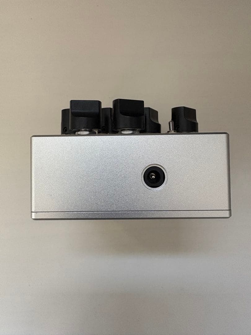 titania V2 ハイゲインディストーション