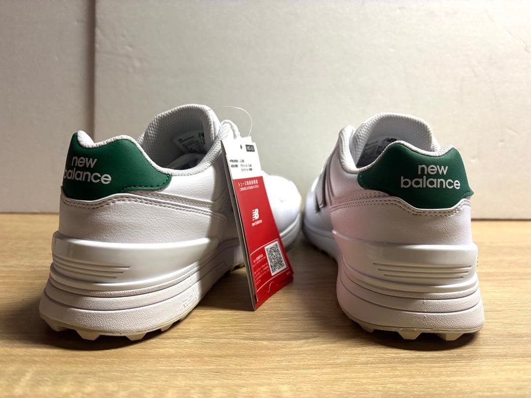 未使用 23cm 2E ニューバランスゴルフシューズ UGS574J3 ホワイト