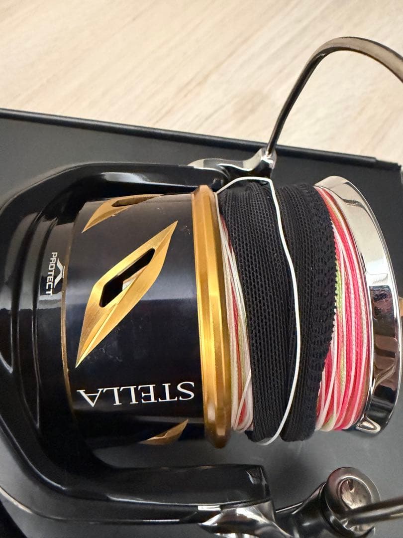 ステラ　SHIMANO Stella SW20000PG スピニングリール