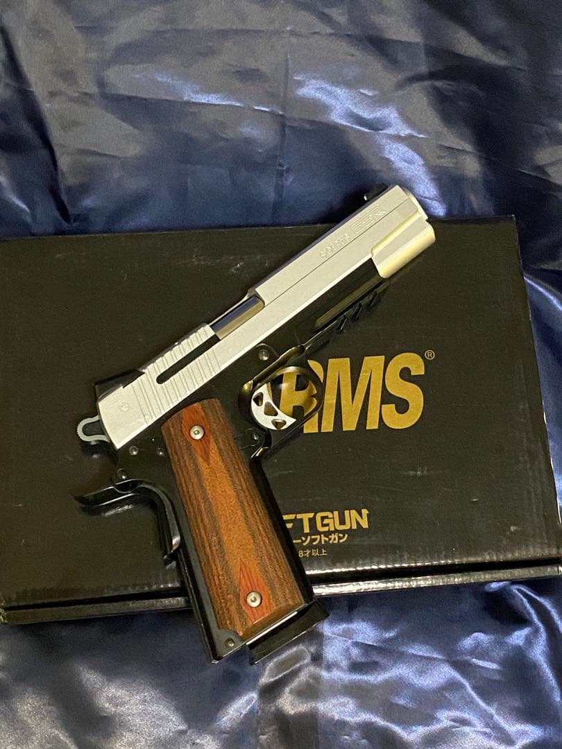 ウエスタンアームズ　WA SCW SIG GSR ガスブロ実ウッドグリップ付き