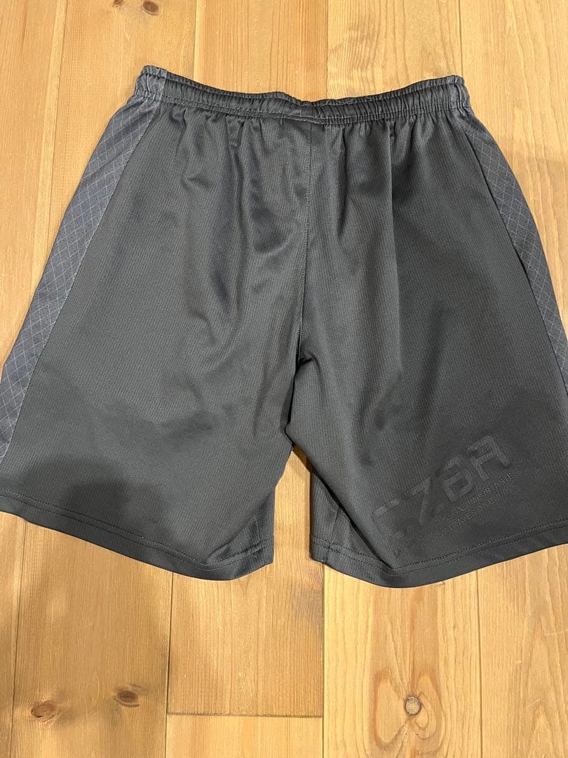 【美品】DalPonte サッカーウェア セットアップ グレー　4点